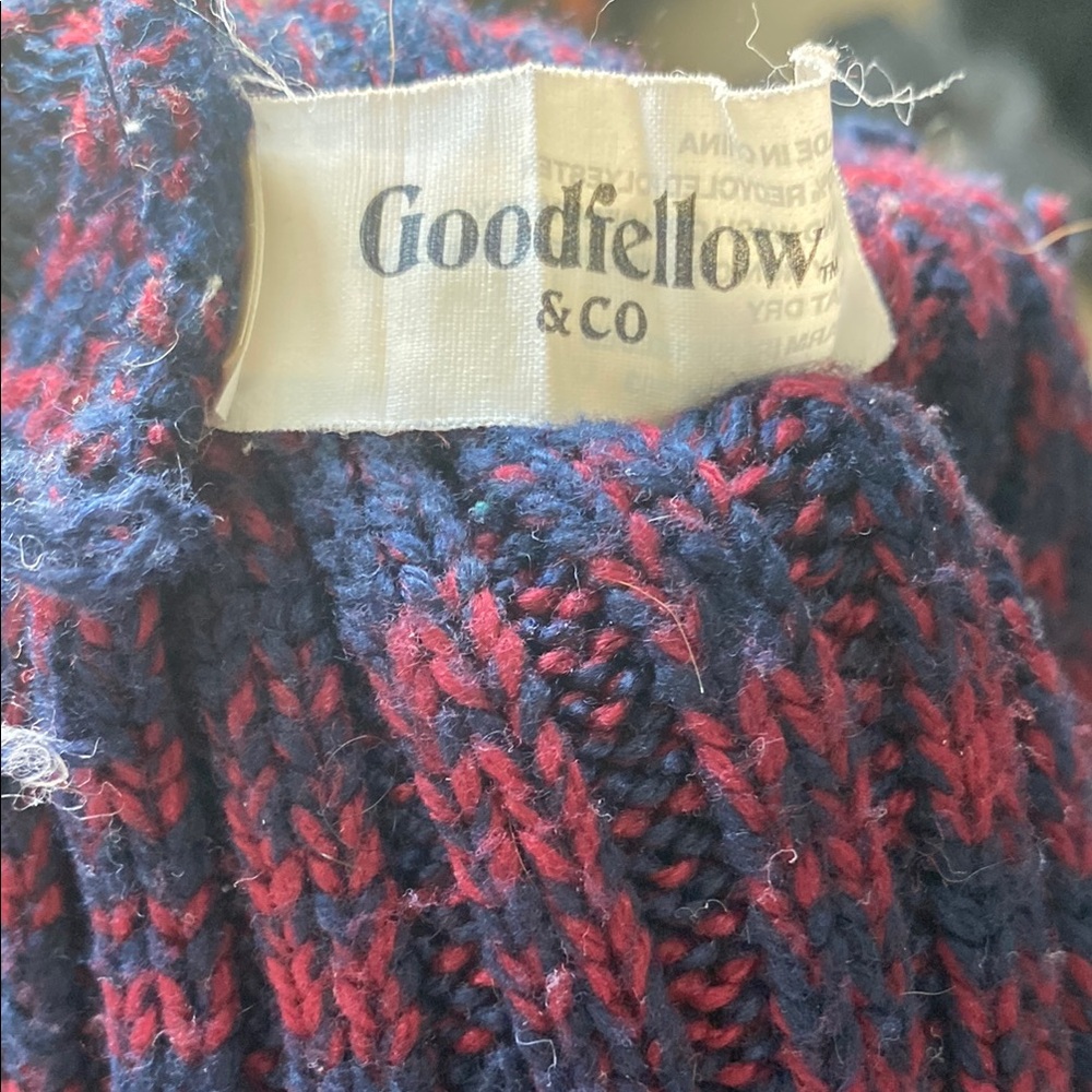Goodfellow & Co Red and Blue Knit Sweater